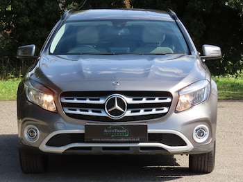 Used Mercedes-Benz GLA 2017 for sale - 75884605: Photo