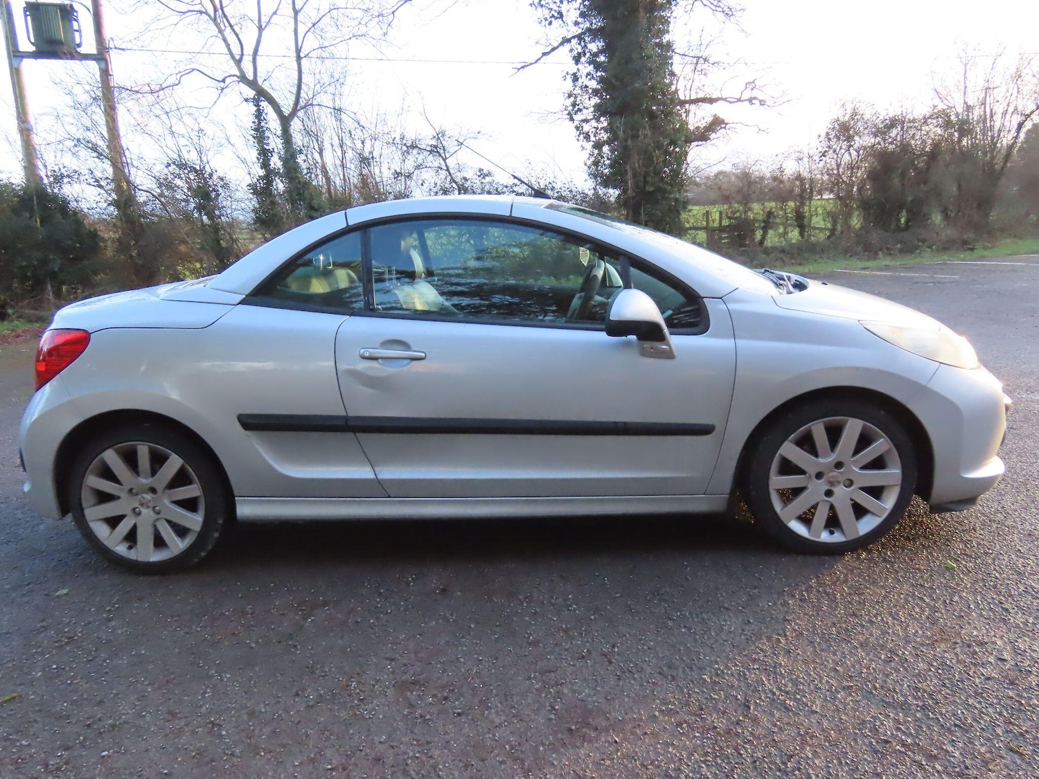 Used Peugeot 207 2007 for sale - 77358791: Photo 4