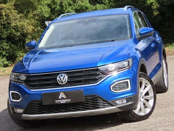 Used Volkswagen T-Roc 2018 for sale - 79680409: Photo