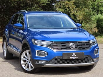Used Volkswagen T-Roc 2018 for sale - 79680409: Photo