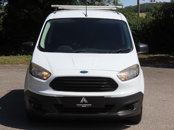 Used Ford Transit Courier 2015 for sale - 79132208: Photo