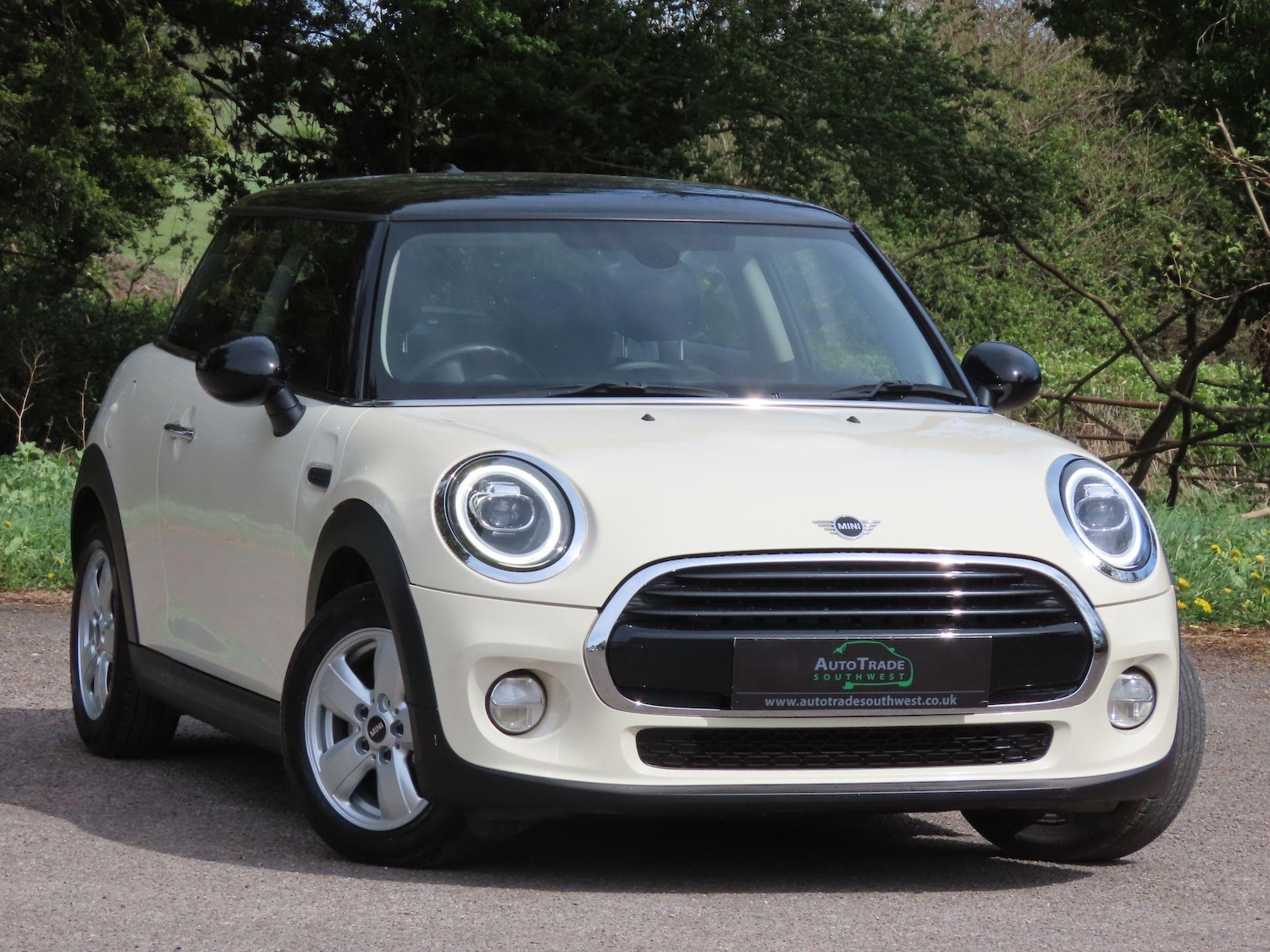 Used MINI Hatch 2019 for sale - 77497443: Photo 4