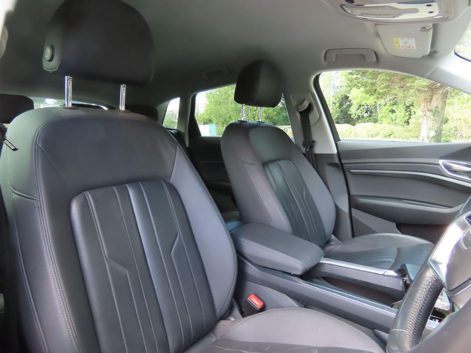 Used Audi e-tron 2019 for sale - 76121253: Photo 8