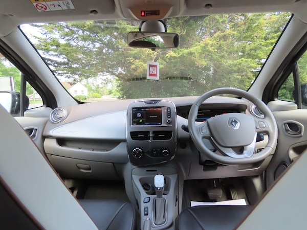 Used Renault Zoe for sale - 74679973: Photo 7