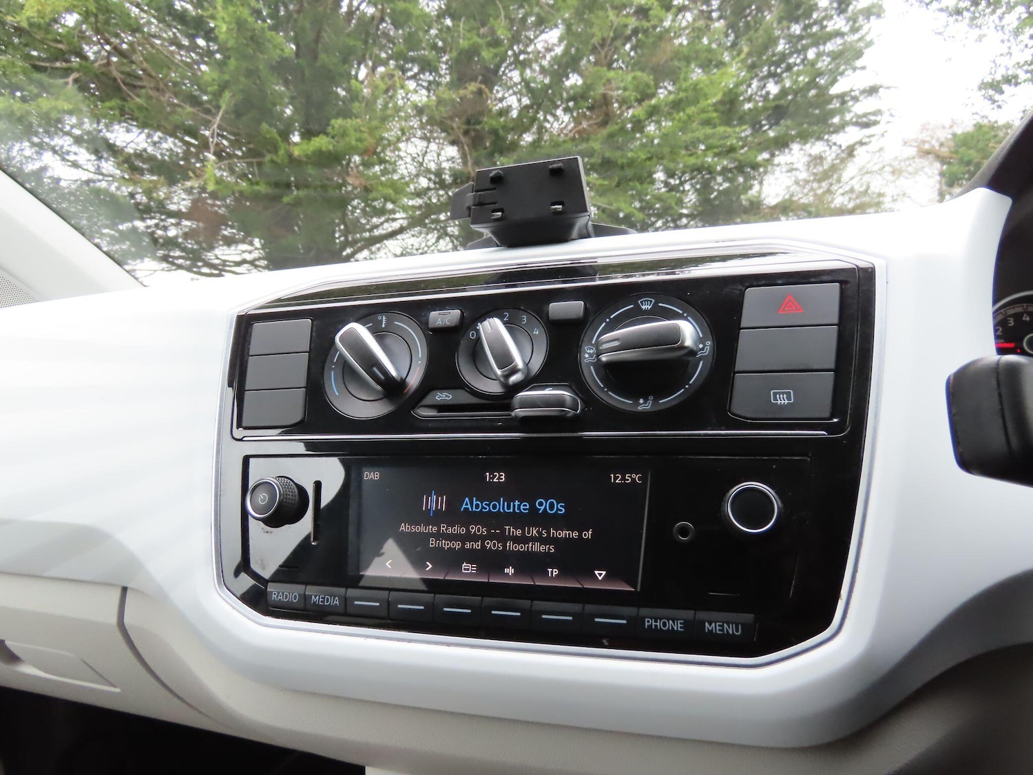 Used Volkswagen up! 2016 for sale - 77882176: Photo 10