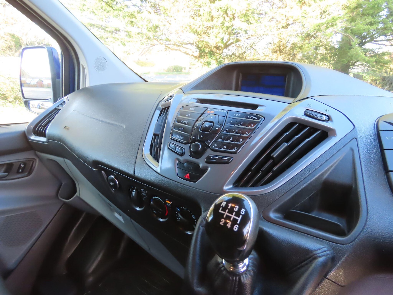 Used Ford Transit Custom 2017 for sale - 77016193: Photo 10