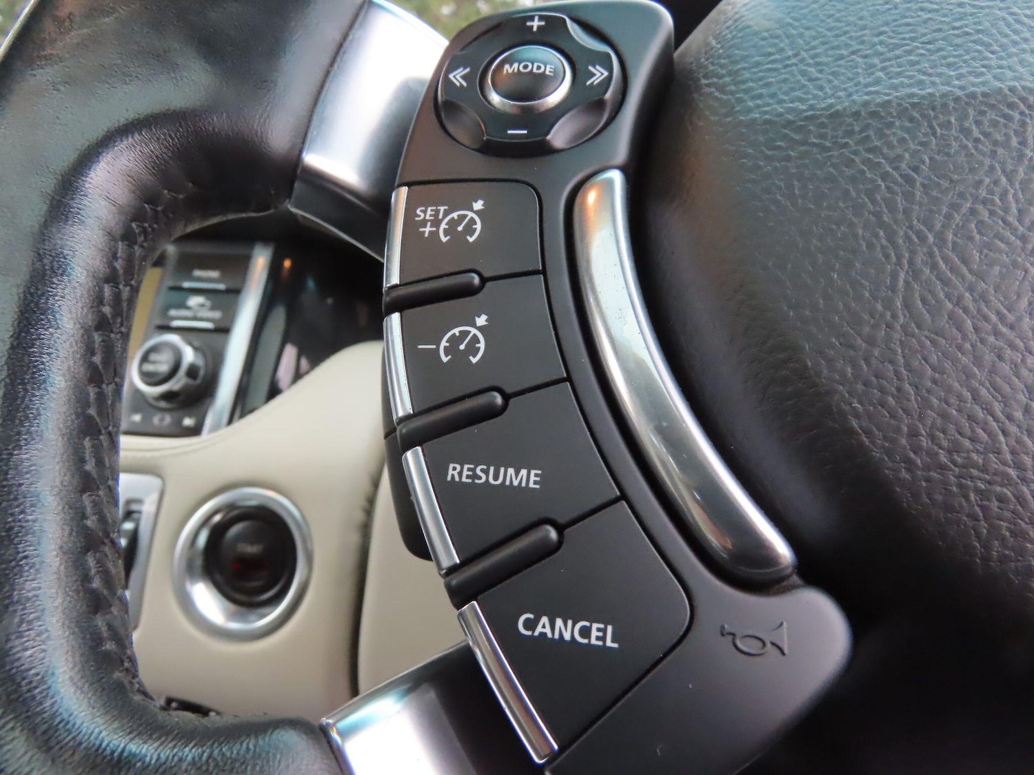 Used Land Rover Range Rover 2010 for sale - 77155543: Photo 16