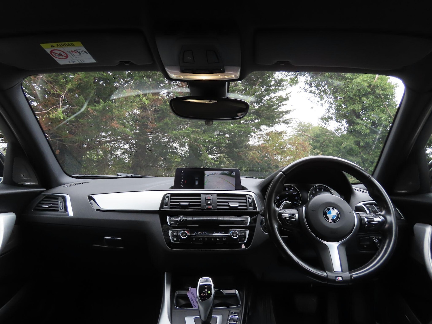 Used BMW 1 Series 2019 for sale - 76270120: Photo 8