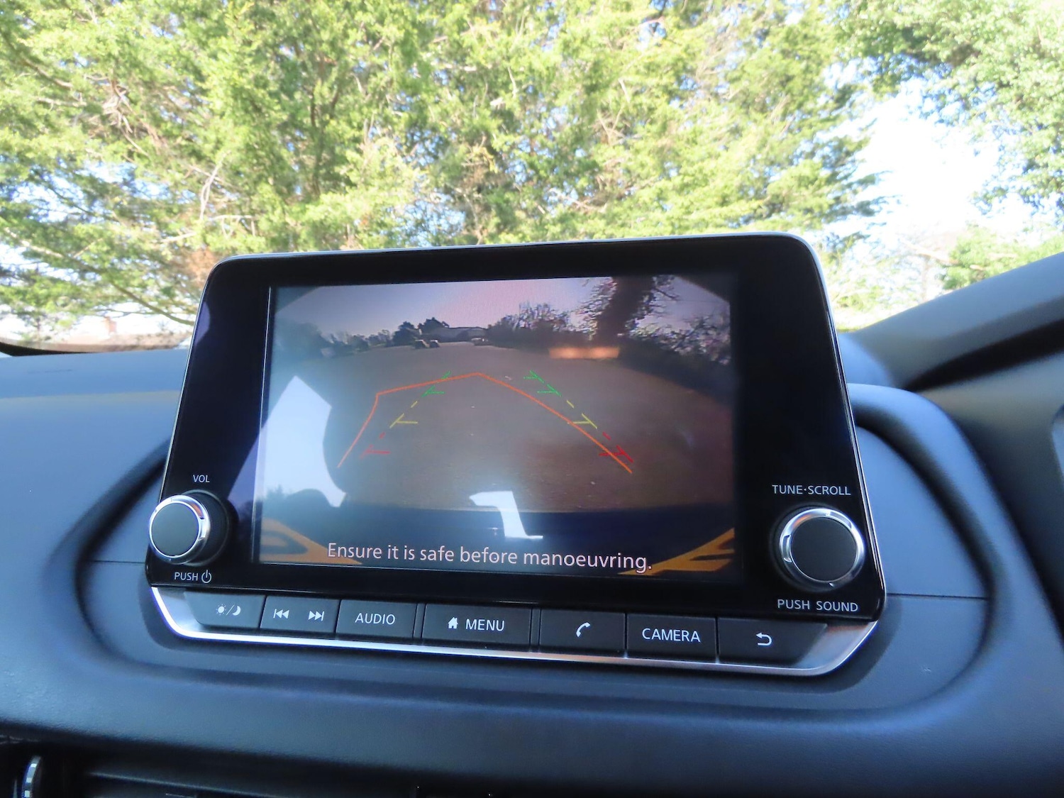 Used Nissan Qashqai for sale - 77970305: Photo 11