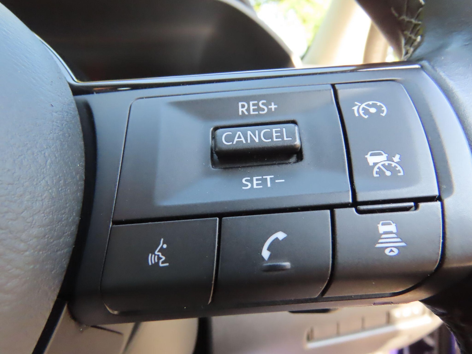 Used Nissan Qashqai for sale - 77970305: Photo 13