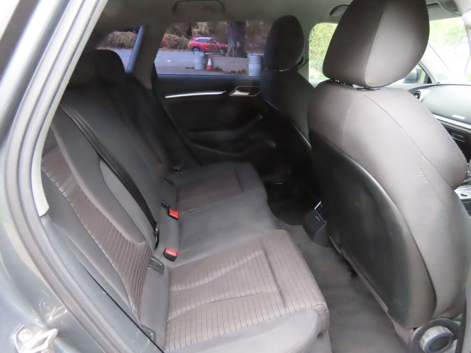 Used Audi A3 2017 for sale - 76326057: Photo 9