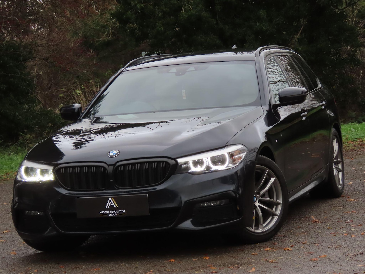 Used BMW 5 Series 2019 for sale - 76855635: Photo 2