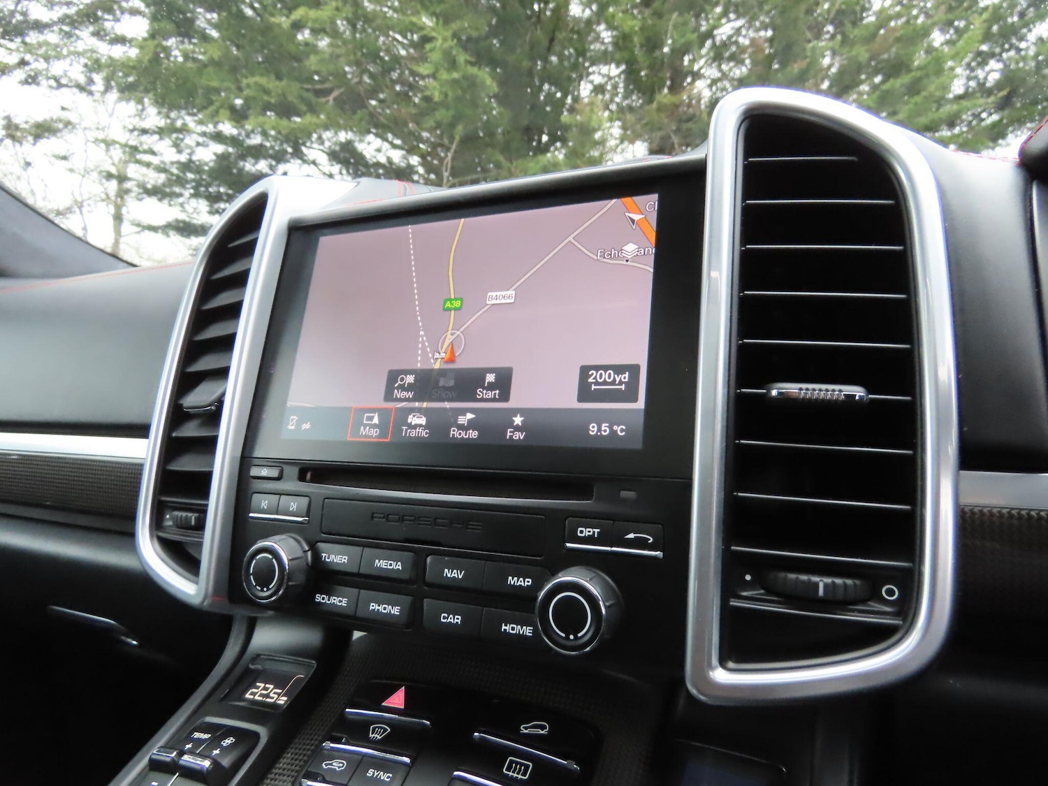 Used Porsche Cayenne 2017 for sale - 77278505: Photo 12