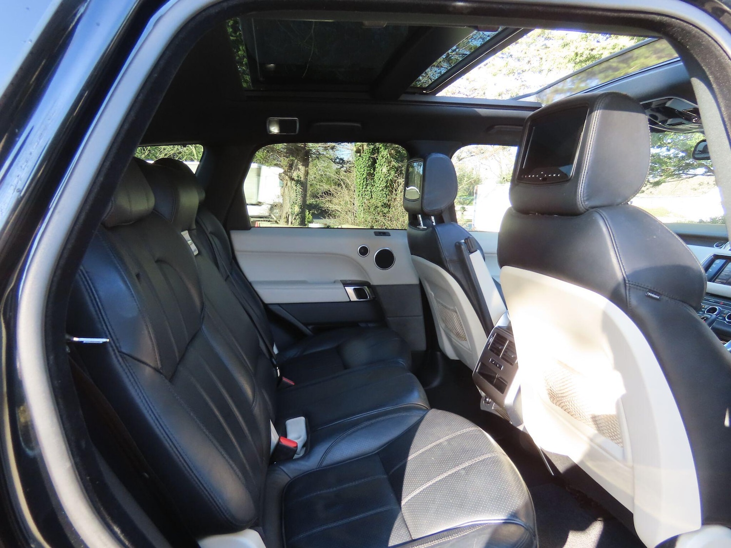 Used Land Rover Range Rover Sport 2013 for sale - 77440710: Photo 9