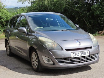 Used Renault Grand Scenic 2010 for sale - 78809753: Photo