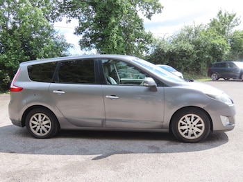 Used Renault Grand Scenic 2010 for sale - 78809753: Photo