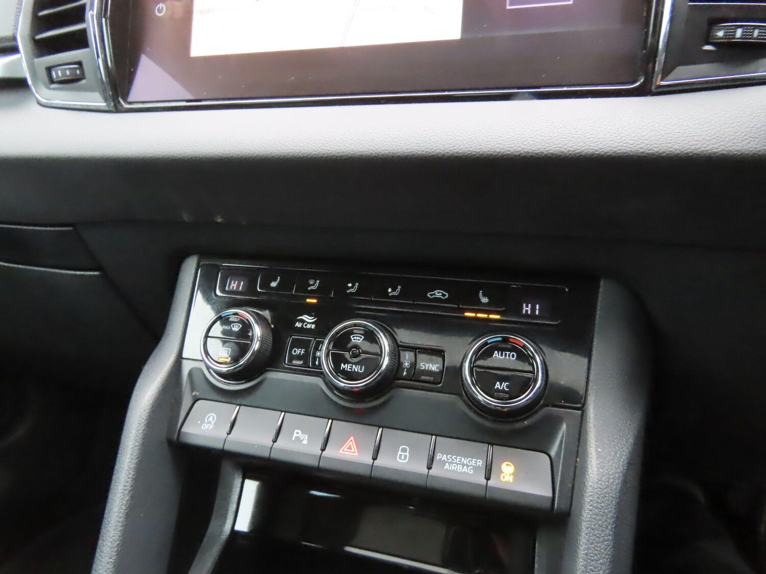 Used Skoda Karoq 2018 for sale - 77559263: Photo 15