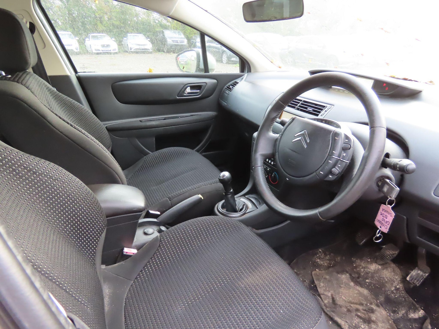 Used Citroen C4 2010 for sale - 76422674: Photo 8