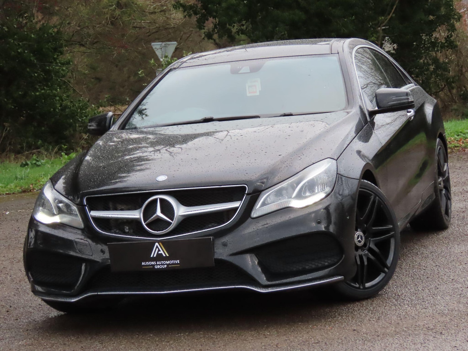 Used Mercedes-Benz E Class 2014 for sale - 77633539: Photo 2