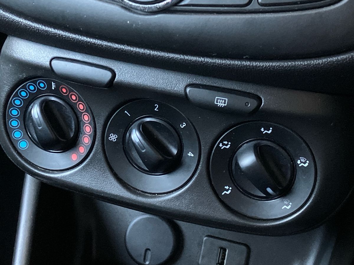 Used Vauxhall Corsa 2019 for sale - 76736025: Photo 12