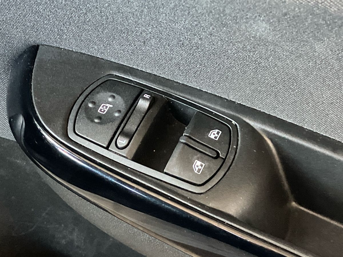 Used Vauxhall Corsa 2019 for sale - 76736025: Photo 18