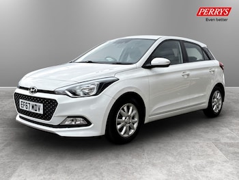 Used Hyundai i20 2017 for sale - 79378702: Photo