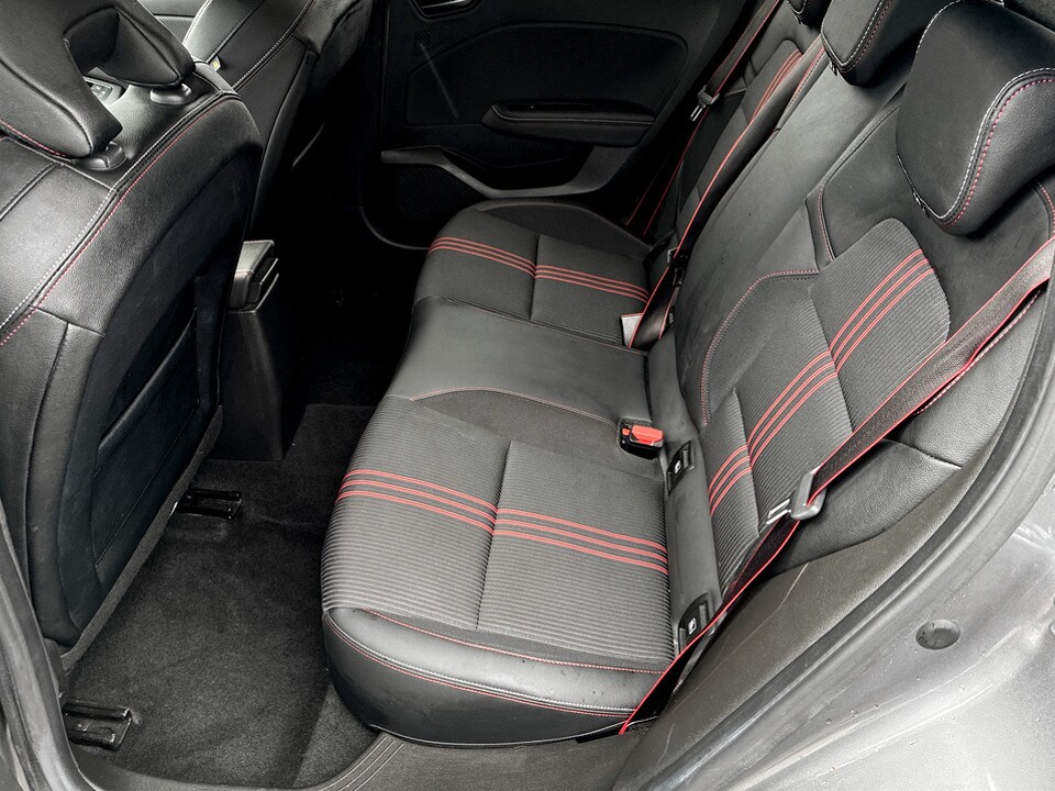 Used Renault Clio 2023 for sale - 77688412: Photo 32