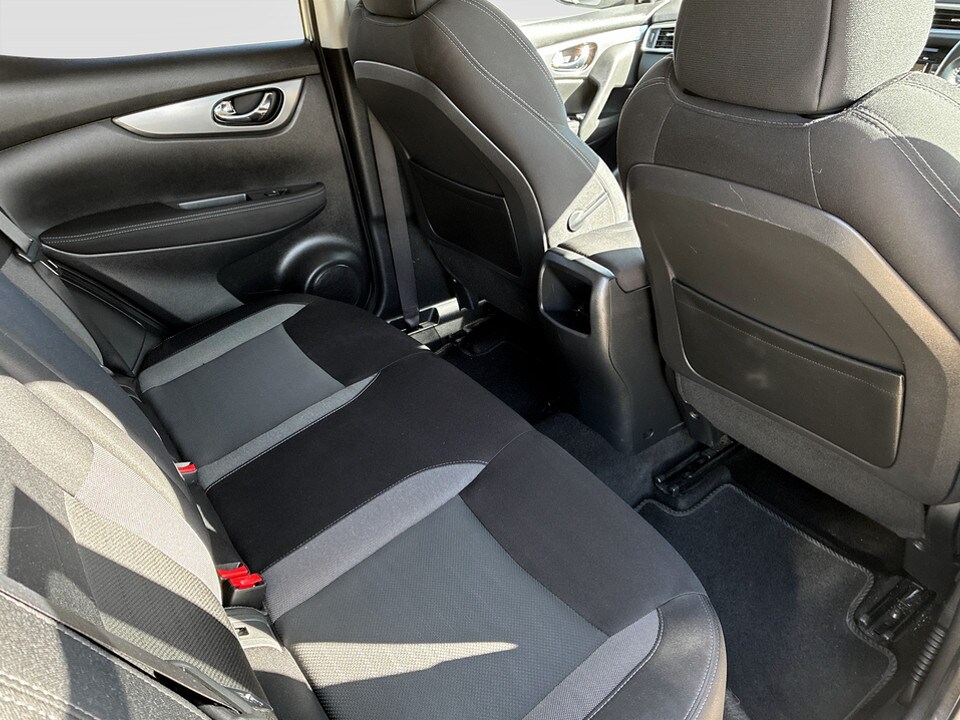 Used Nissan Qashqai 2017 for sale - 78105080: Photo 14