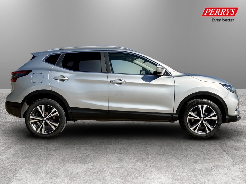Used Nissan Qashqai 2017 for sale - 78105080: Photo 8
