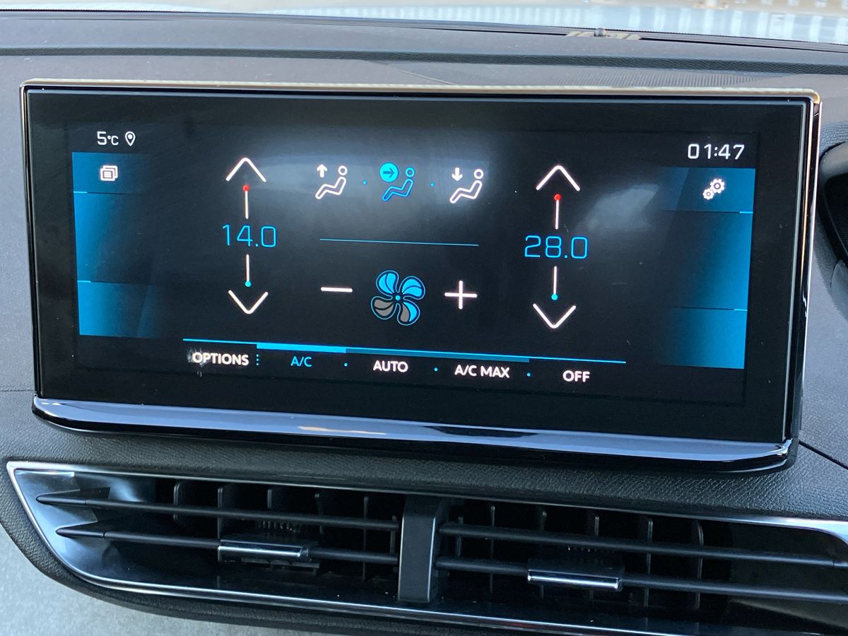 Used Peugeot 3008 2021 for sale - 77077475: Photo 12