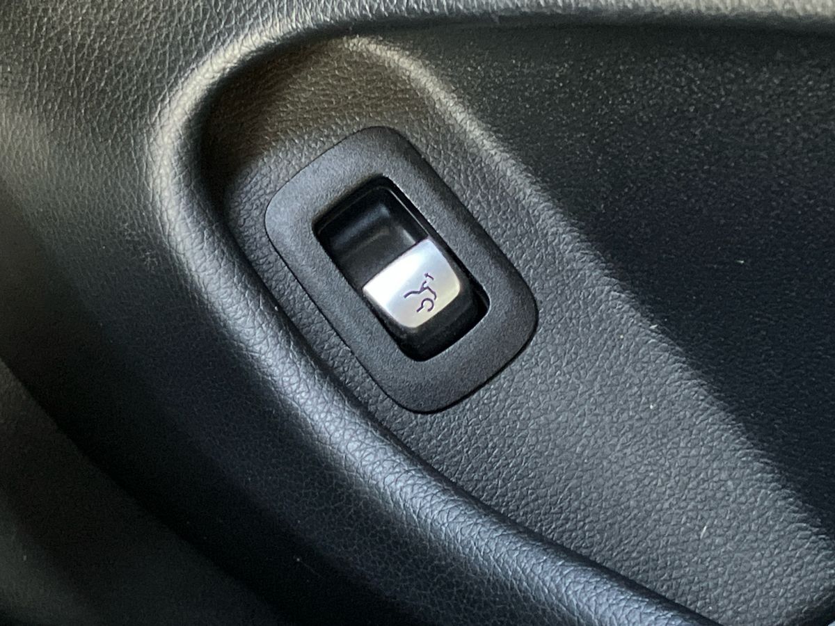 Used Mercedes-Benz C Class 2017 for sale - 77077539: Photo 28