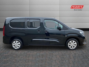 Used Vauxhall Combo Life 2022 for sale - 76491243: Photo