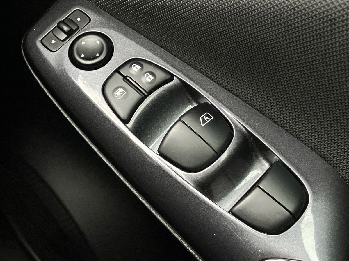 Used Nissan Juke 2023 for sale - 76142111: Photo 18