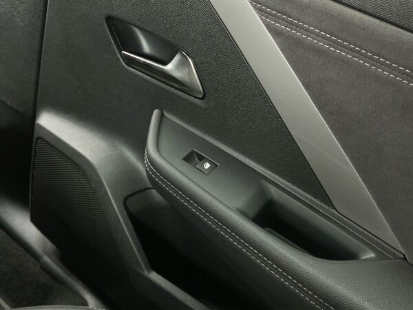 Used Vauxhall Astra 2024 for sale - 74925883: Photo 48