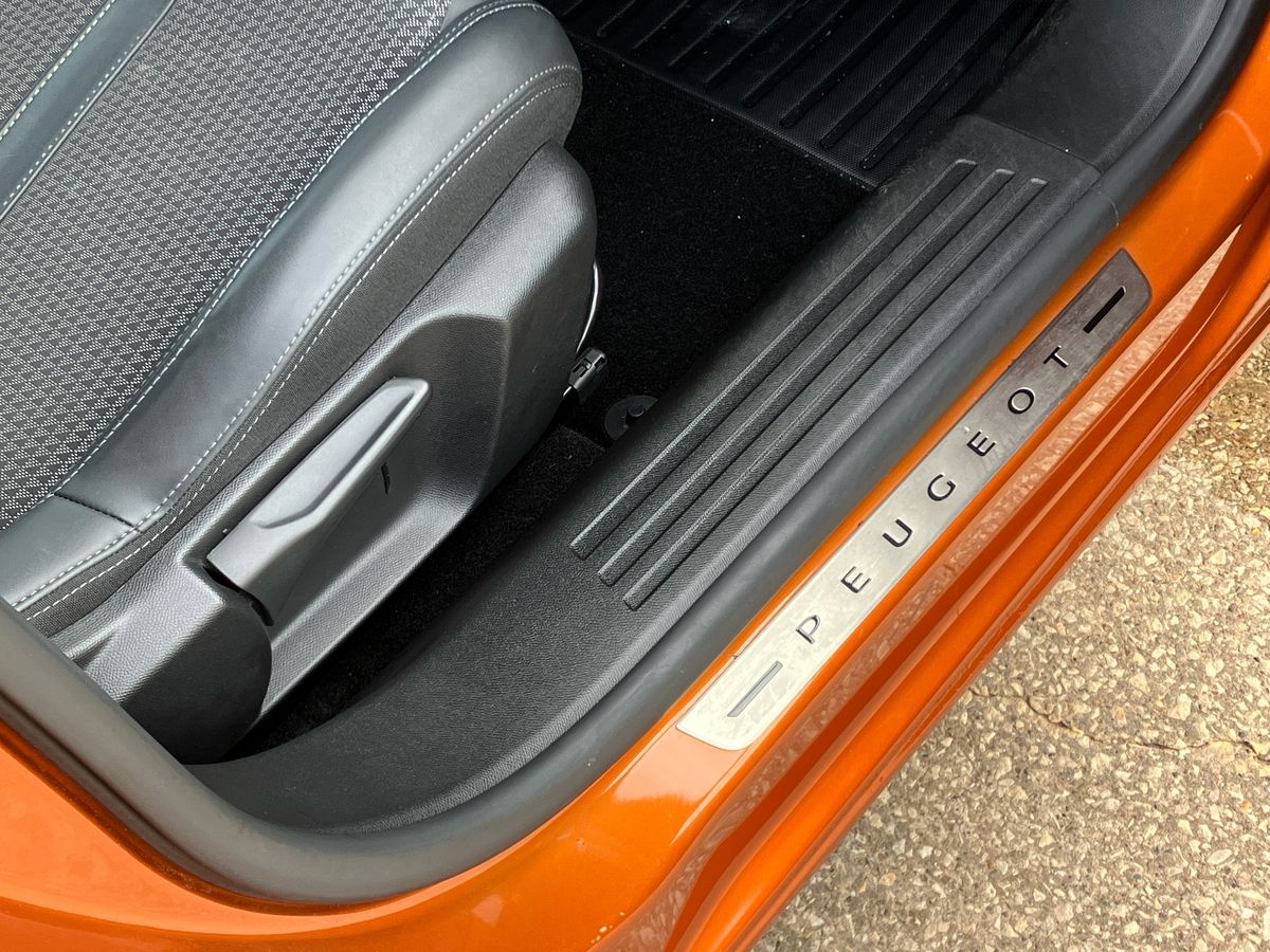 Used Peugeot 2008 2023 for sale - 77196006: Photo 27