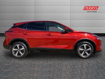 Used Nissan Qashqai 2023 for sale - 77077568: Photo