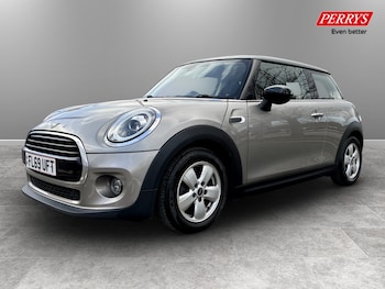 Used MINI Hatch 2019 for sale - 77555549: Photo