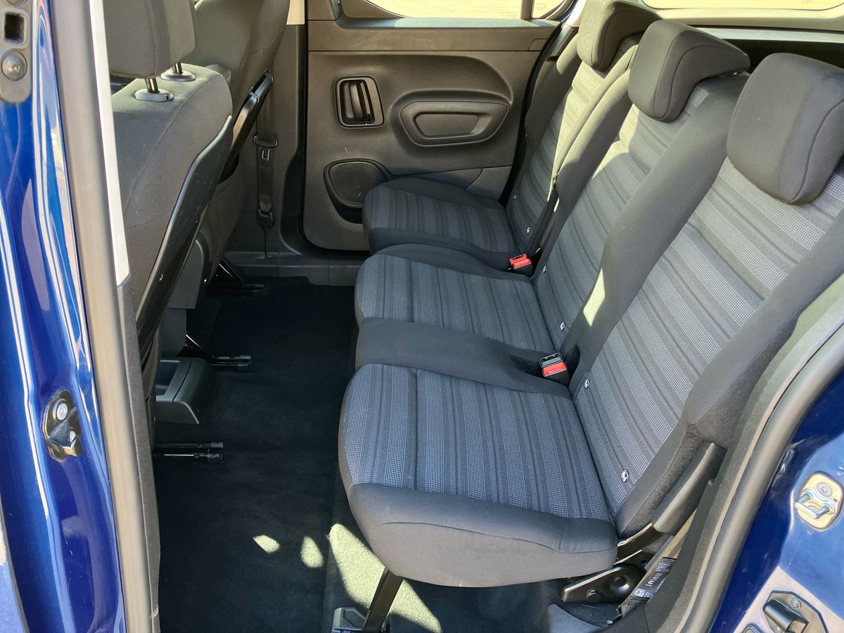 Vehicle 25