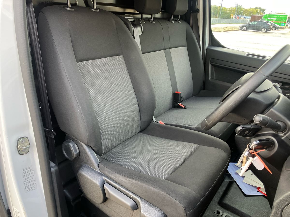 Used Citroen Dispatch 2023 for sale - 76142127: Photo 38