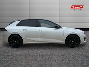 Used Vauxhall Astra 2022 for sale - 77271708: Photo