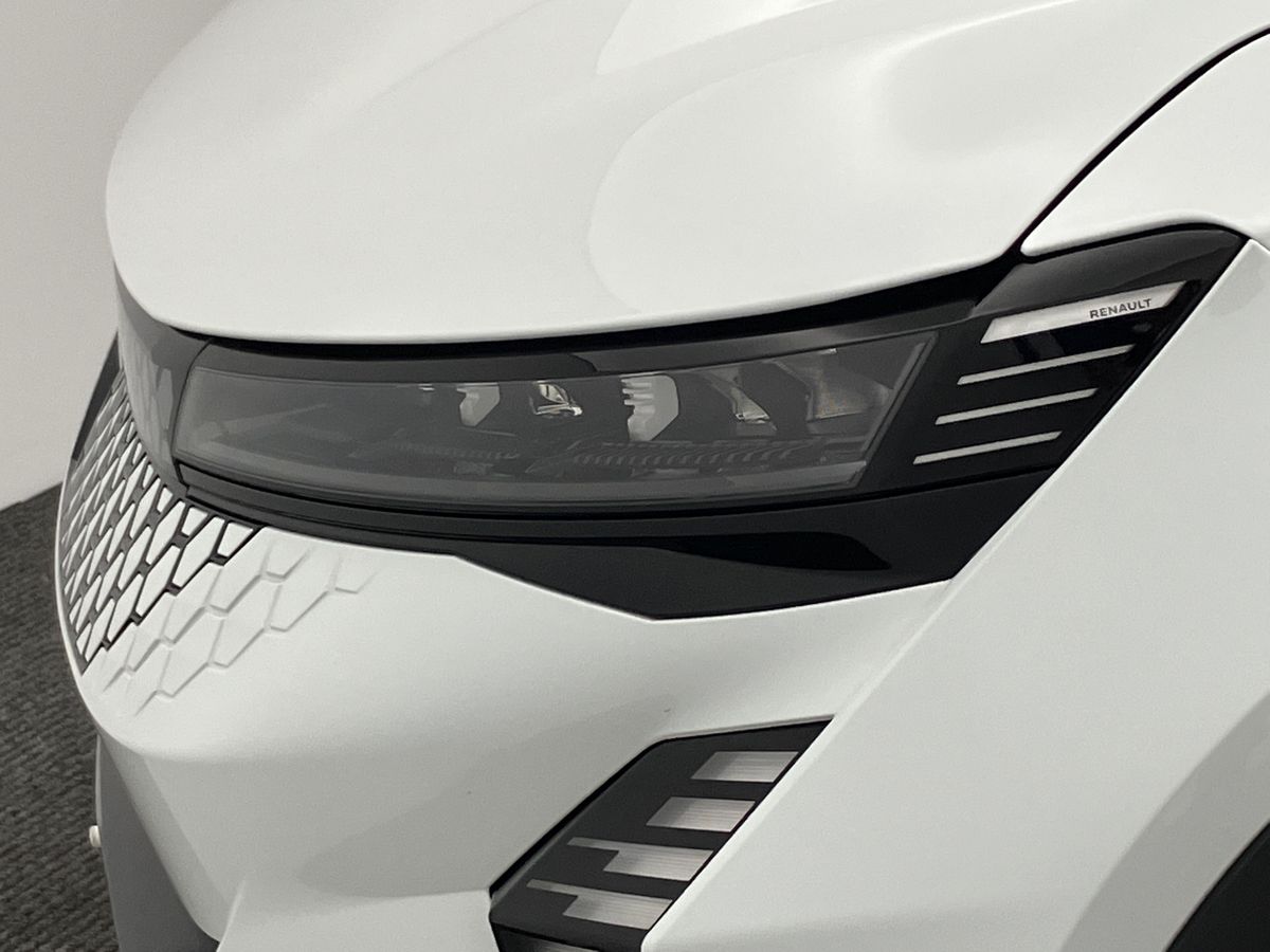 Used Renault Scenic E-Tech 2024 for sale - 76577578: Photo 13