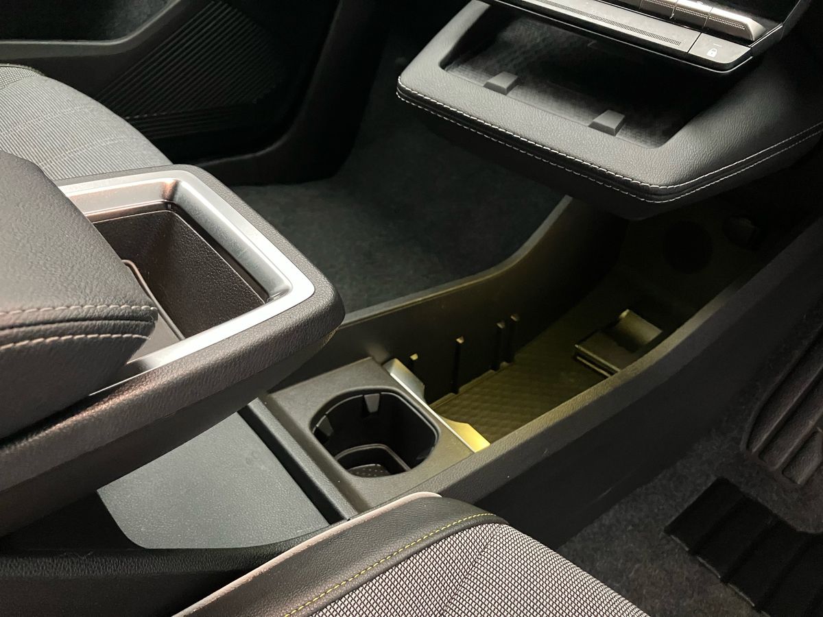 Used Renault Scenic E-Tech 2024 for sale - 76577578: Photo 17