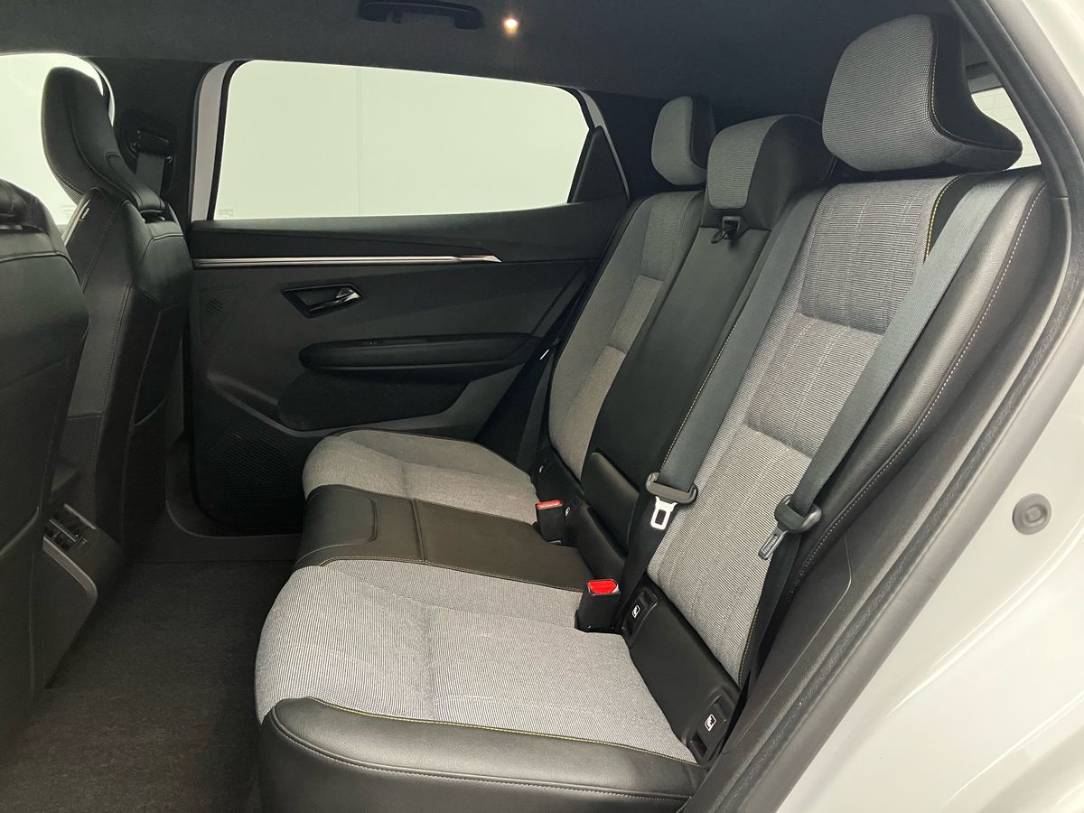 Used Renault Scenic E-Tech 2024 for sale - 76577578: Photo 27