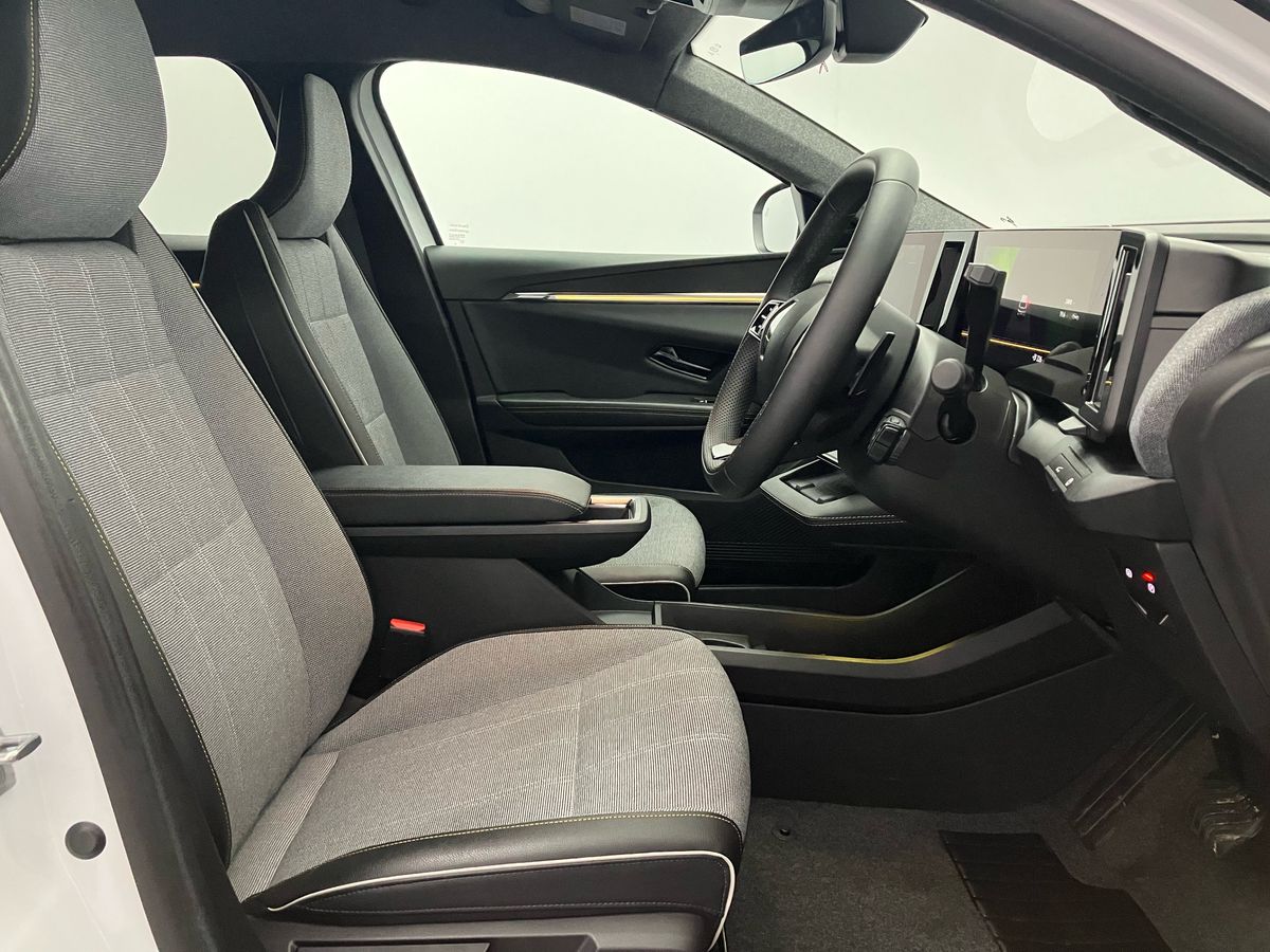 Used Renault Scenic E-Tech 2024 for sale - 76577578: Photo 28