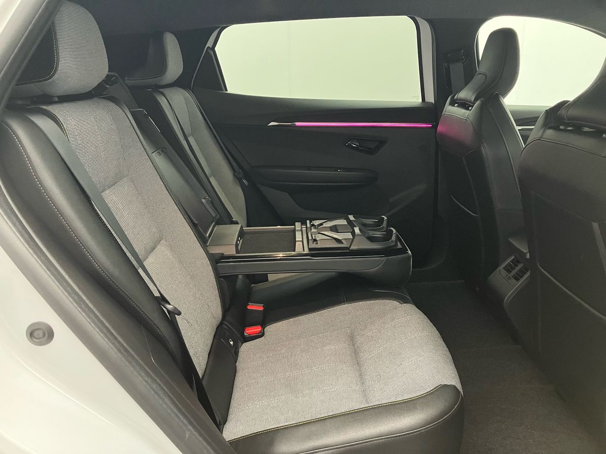 Used Renault Scenic E-Tech 2024 for sale - 76577578: Photo 31