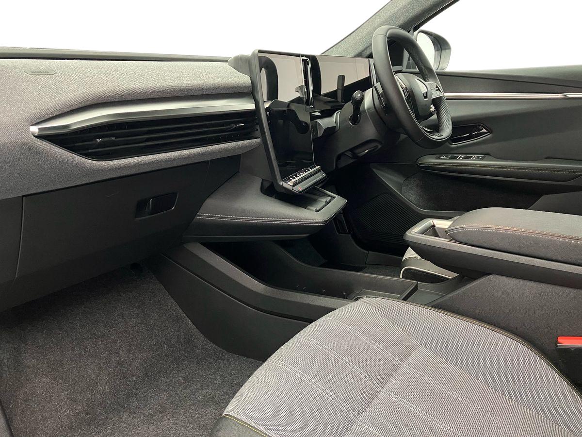 Used Renault Scenic E-Tech 2024 for sale - 76577578: Photo 6