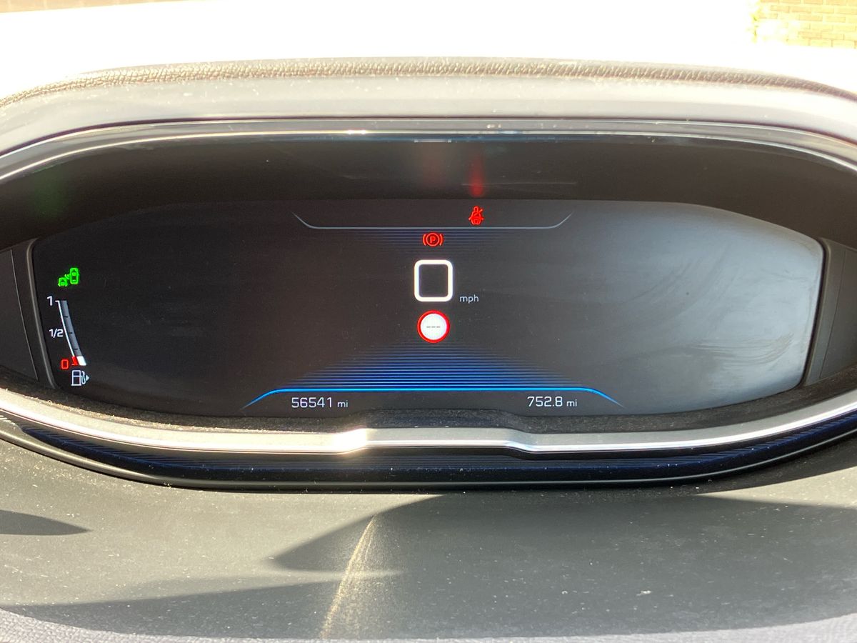 Used Peugeot 3008 2018 for sale - 77083435: Photo 15