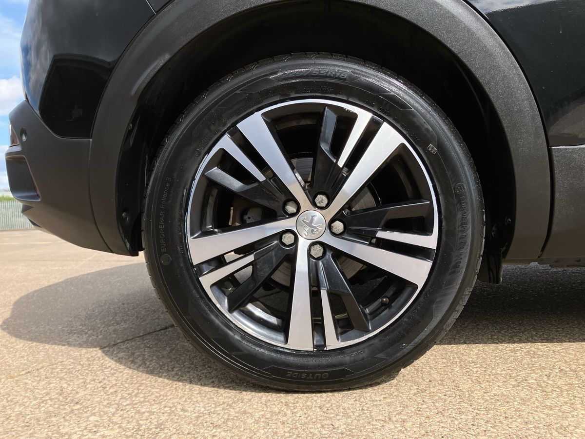 Used Peugeot 3008 2018 for sale - 77083435: Photo 8