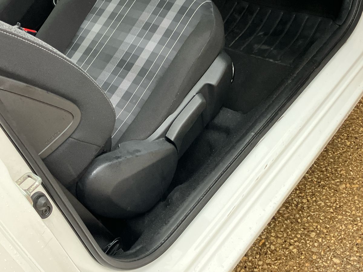 Used Peugeot 108 2019 for sale - 77775901: Photo 25