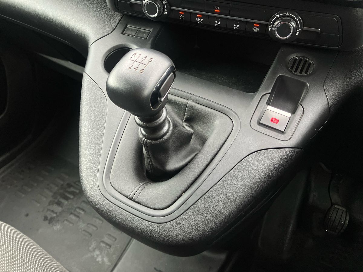 Used Peugeot Partner 2023 for sale - 76142199: Photo 16